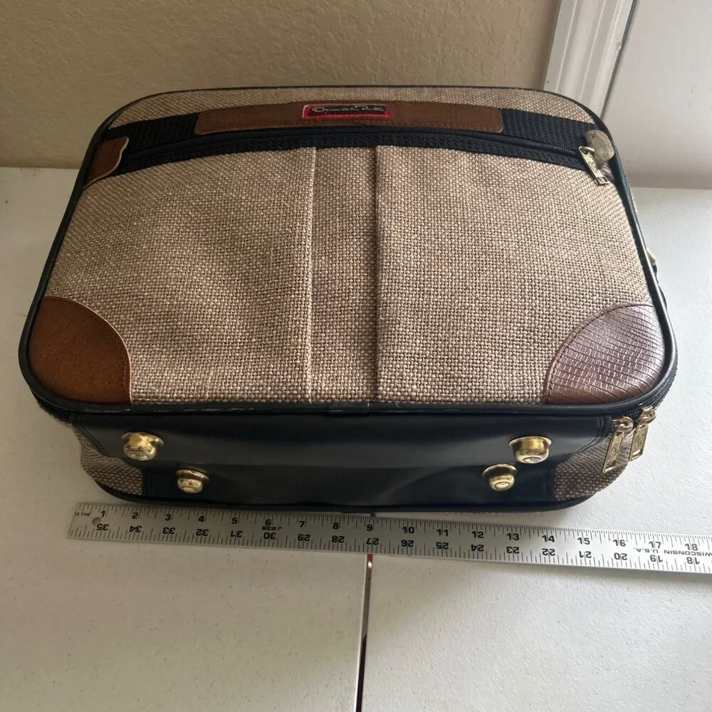 Oscar De La Renta Vintage Tan Tweed Carry On Luggage/Travel Bag